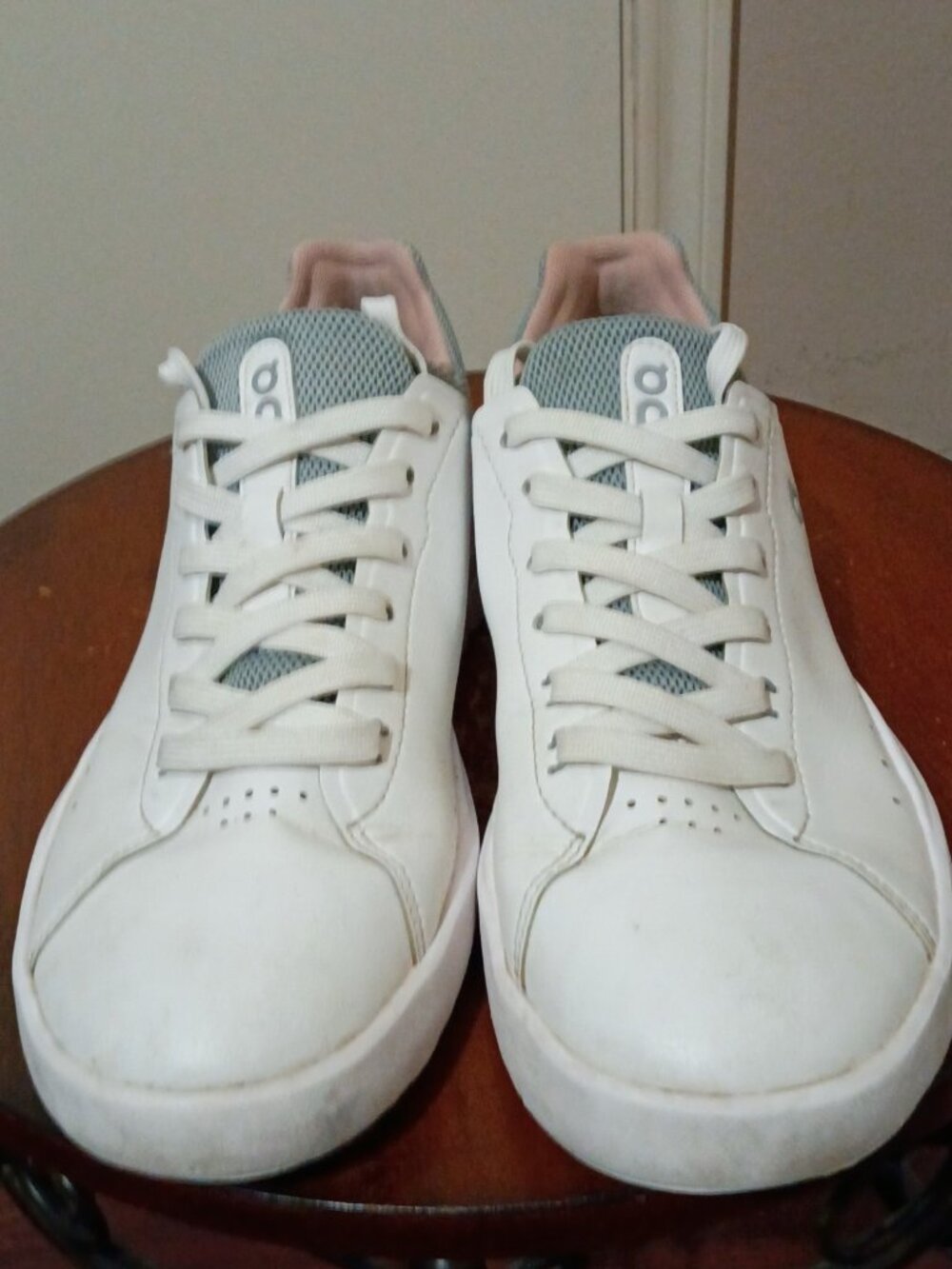 On Cloud THE ROGER Advantage White Rosehip Shoes Women's Size 9 - Picture 5 of 14